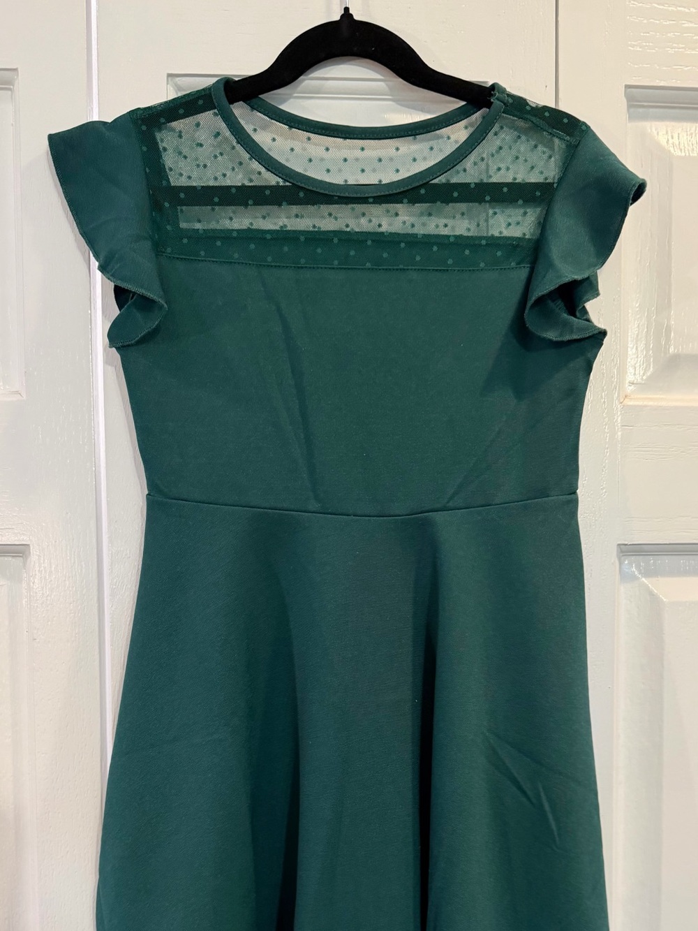 Stunning Girls Forest Green Formal Dress w/ Sheer Detailed Trim Flutter Sleeve